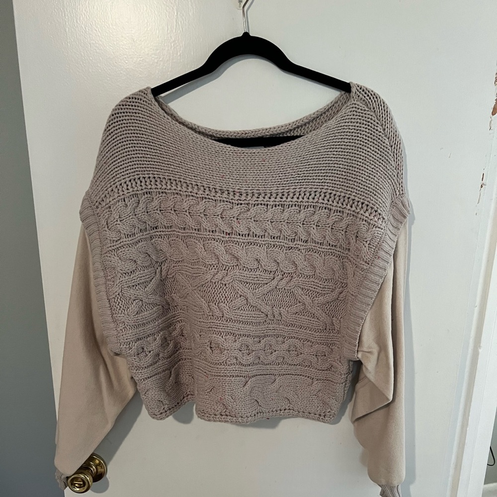 Cute sweater! NWT